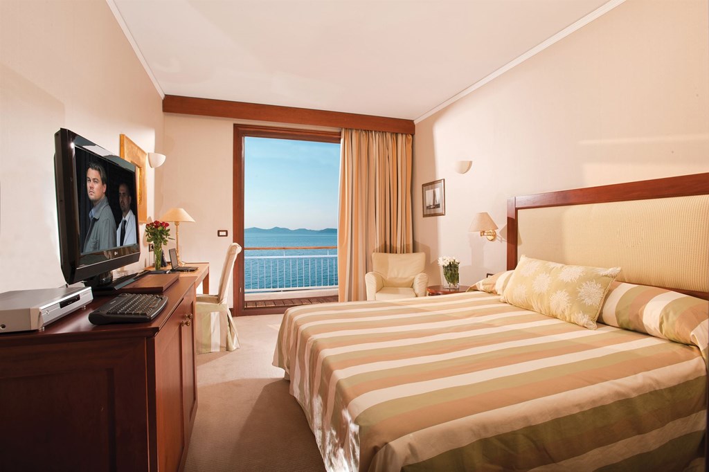  Luxury Rooms Sea View