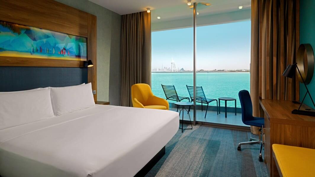 Aloft Sea View Room (King)