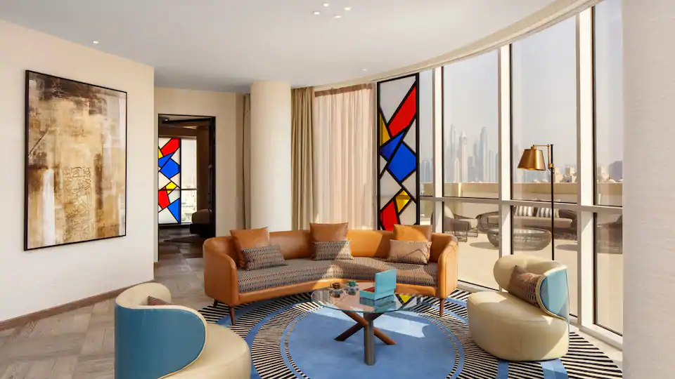 ANDAZ DELUXE SUITE