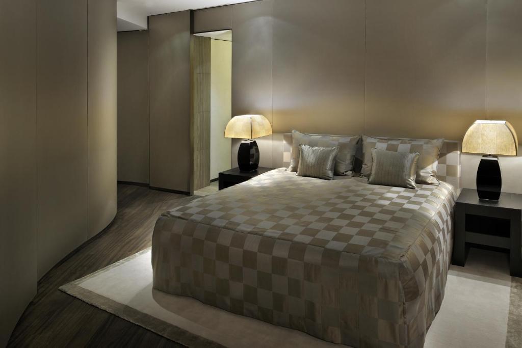 Armani Dubai suite