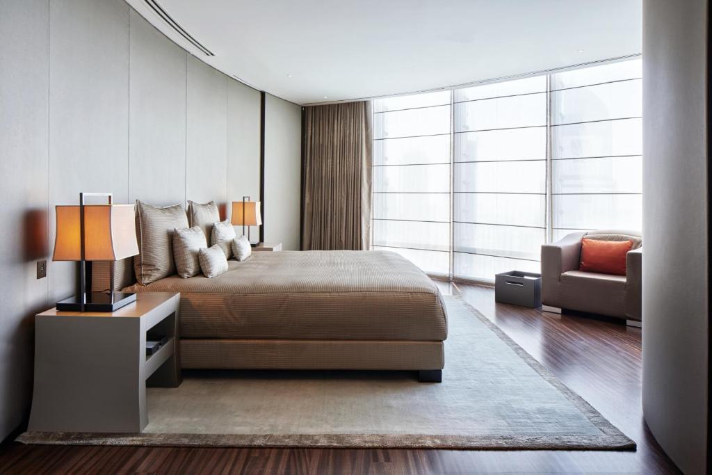 Armani Signature suite