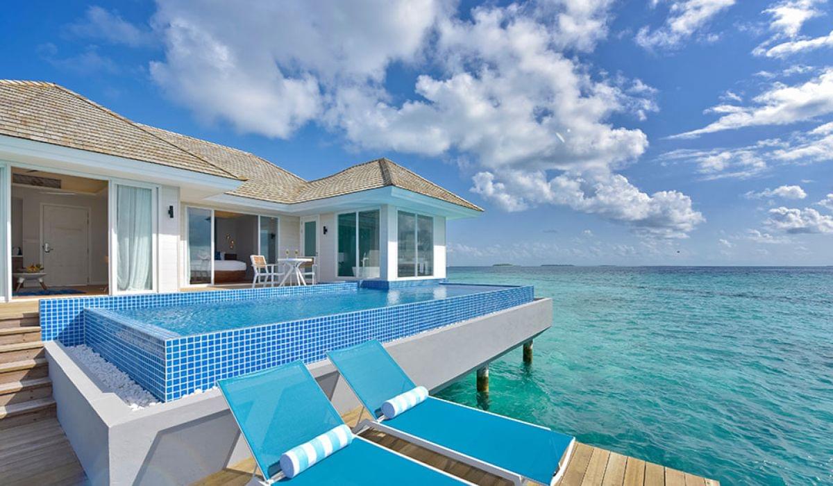 Honeymoon aqua pool villa
