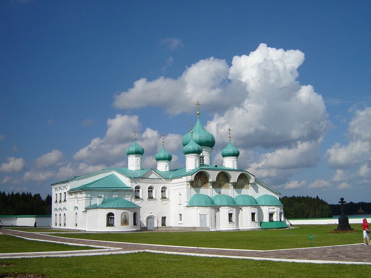 Свято-Троицкий Александро-Свирский монастырь